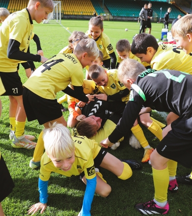 MŁODA GIEKSA Z MINISTERIALNĄ DOTACJĄ