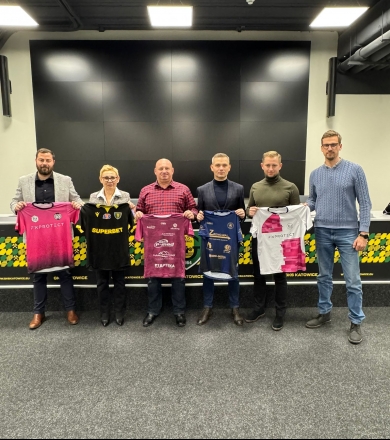 NOWE ZESPOŁY W RODZINIE KLUBÓW PARTNERSKICH