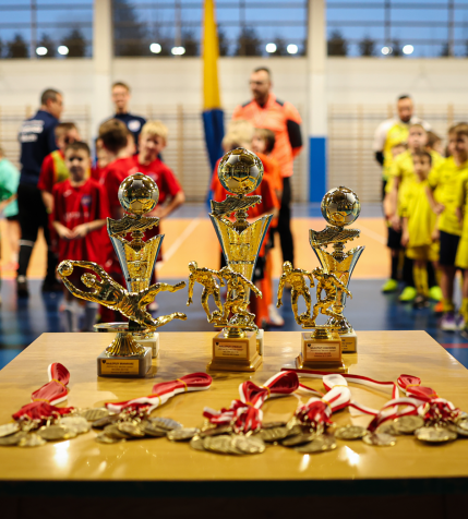 POZNAJ LEPIEJ KLUB PARTNERSKI - UKS CIESZYN